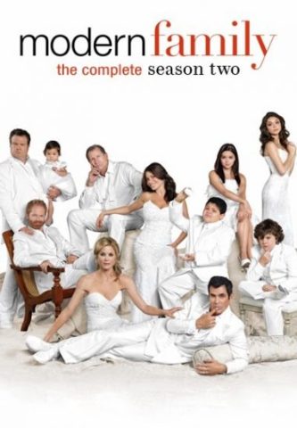 مسلسل Modern Family الموسم الثانى ( 2010 ) كامل مترجم برابط واحد لينك مباشر